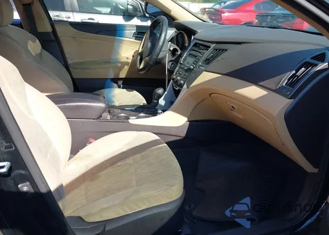 2014 Hyundai Sonata Gls from USA, damaged, VIN 5NPEB4AC8EH837573